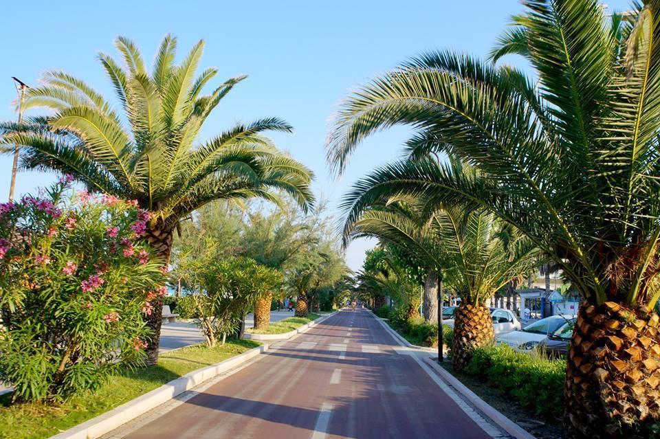 Hotel President Alba Adriatica Exterior photo